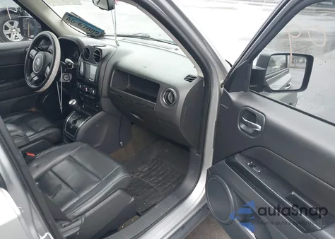 2016 Jeep Patriot High Altitude Edition z USA, uszkodzony, nr VIN 1C4NJRFB0GD753207